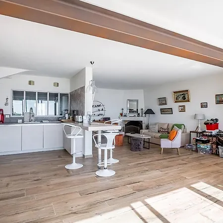 Une Charmante Maison A Quelques Pas De L'ocean
